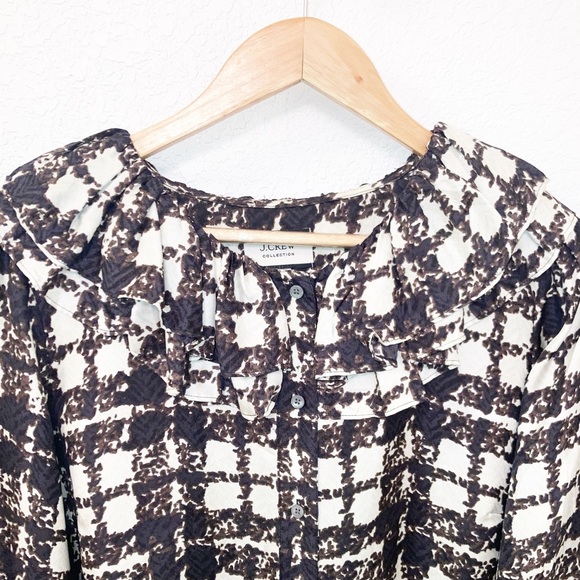 NWOT J. CREW 💯 Silk Twill Black & Ivory Plaid Ruffle Collar Blouse SZ: Medium - Picture 2 of 9